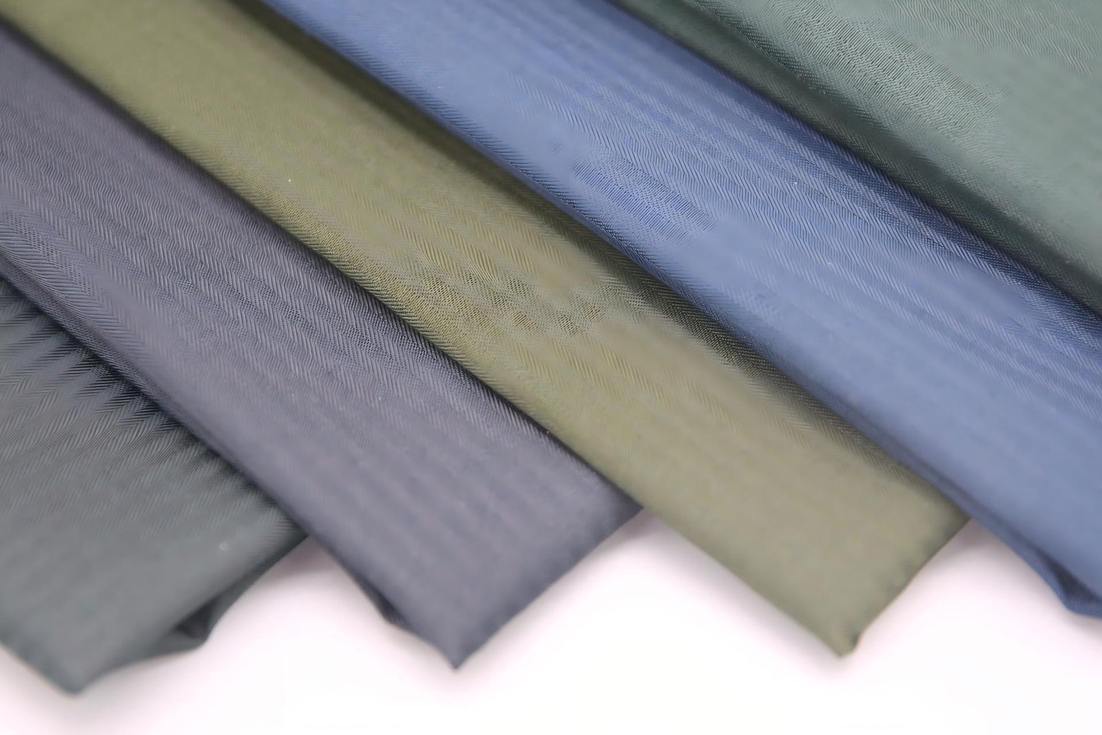 hbbee70ab40d44f87b434275f181716d4l(1)